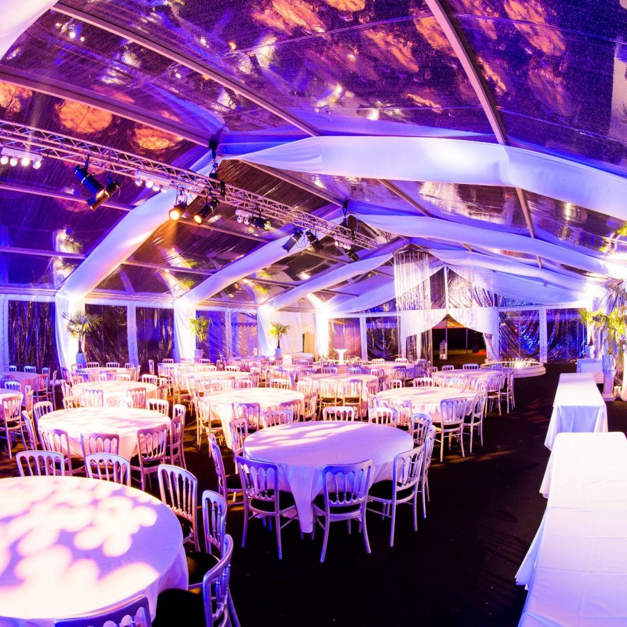 Clear roof marquee